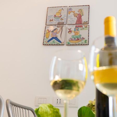 Casa Bianca: Delightful Apartment In 라벨로 외부 사진