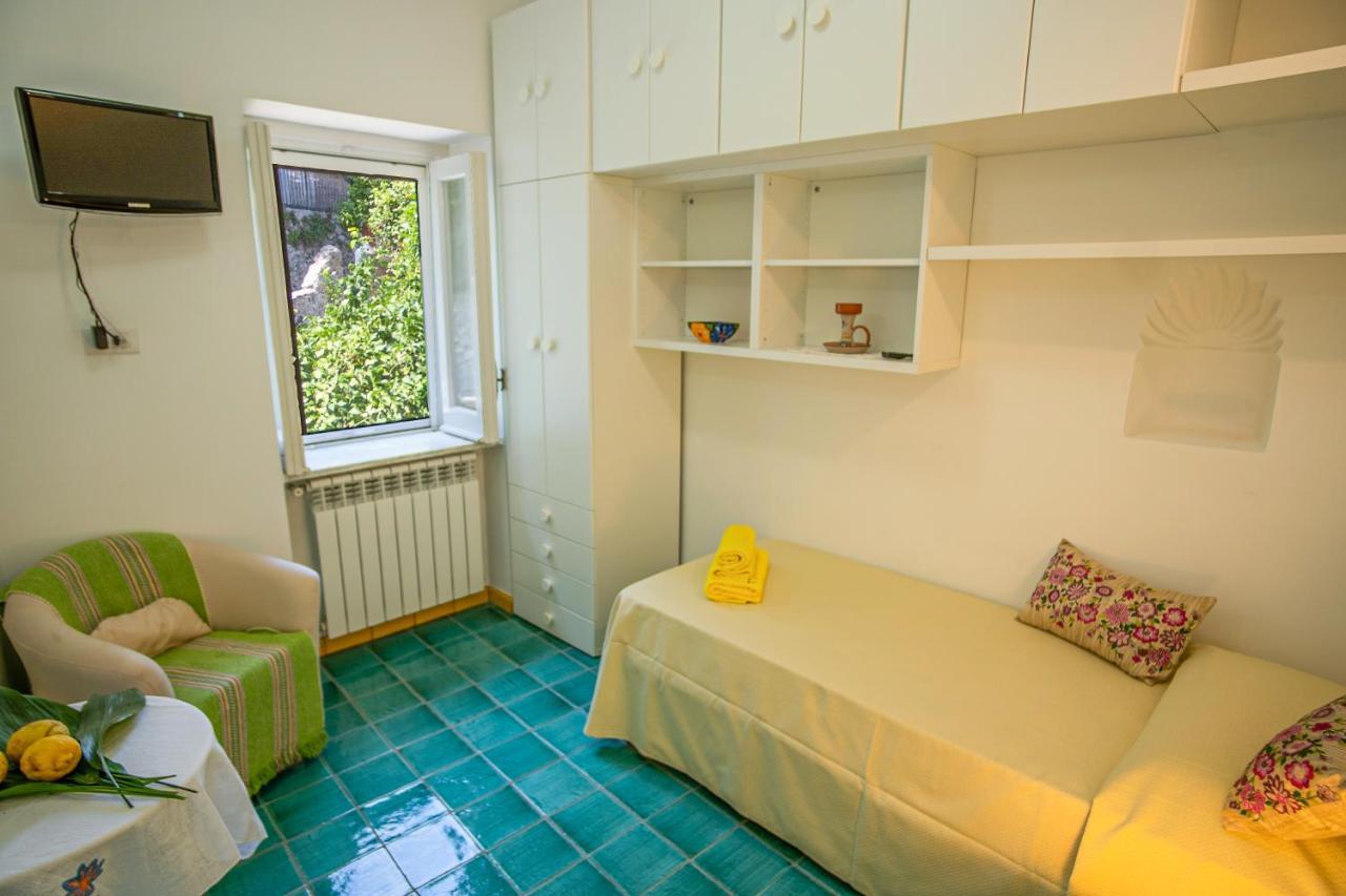 Casa Bianca: Delightful Apartment In 라벨로 외부 사진